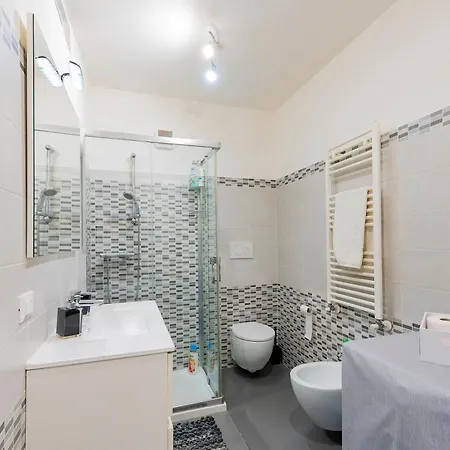 Bright In Colli Near The Sea! Apartment *